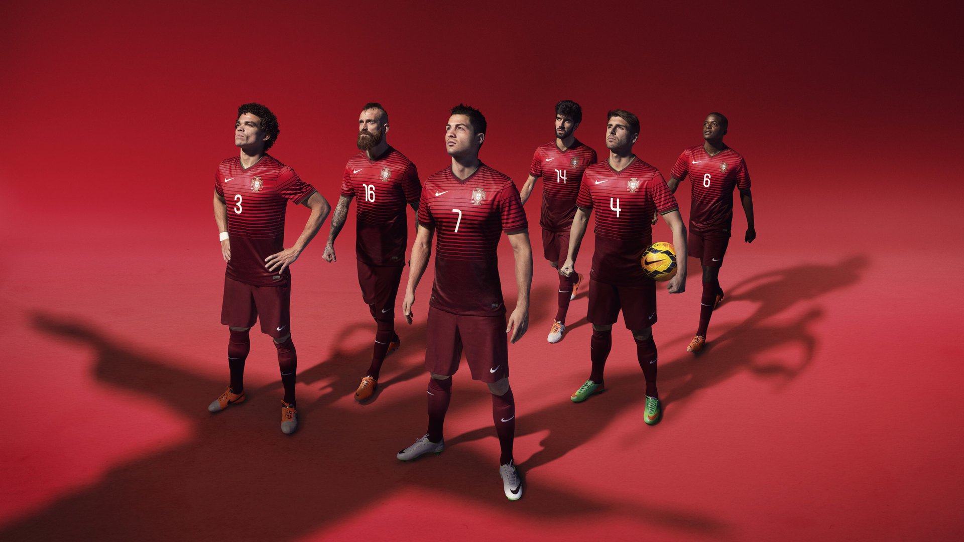 爱游戏电脑版官网-【新一代观众体验】虚拟互动、360度全景带你走进赛场！，vr全景表演